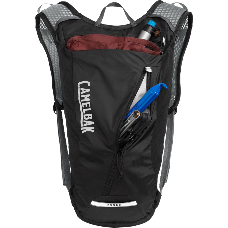 Rogue Light 7 70 oz, Camelbak Rogue Light 7 70oz pockets