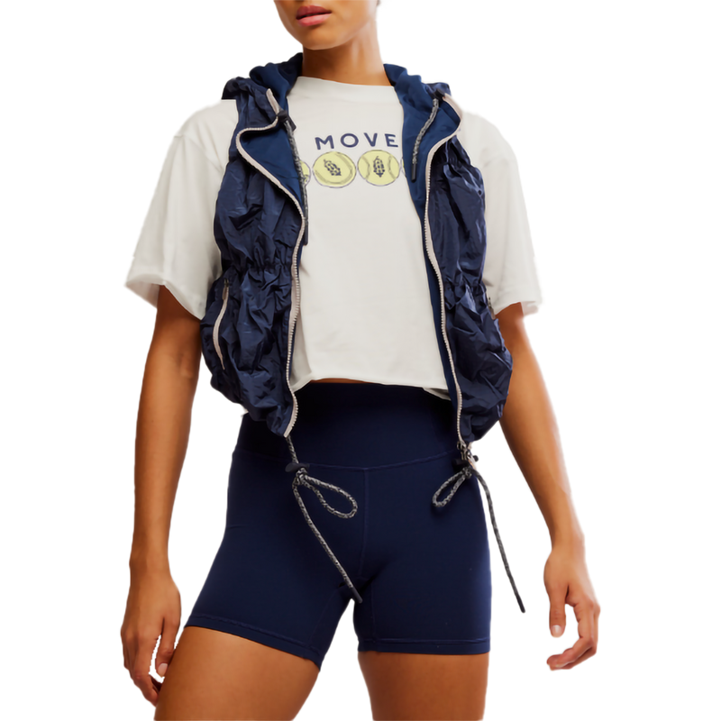 Women's Light Packer Hike Vest, Featured Image