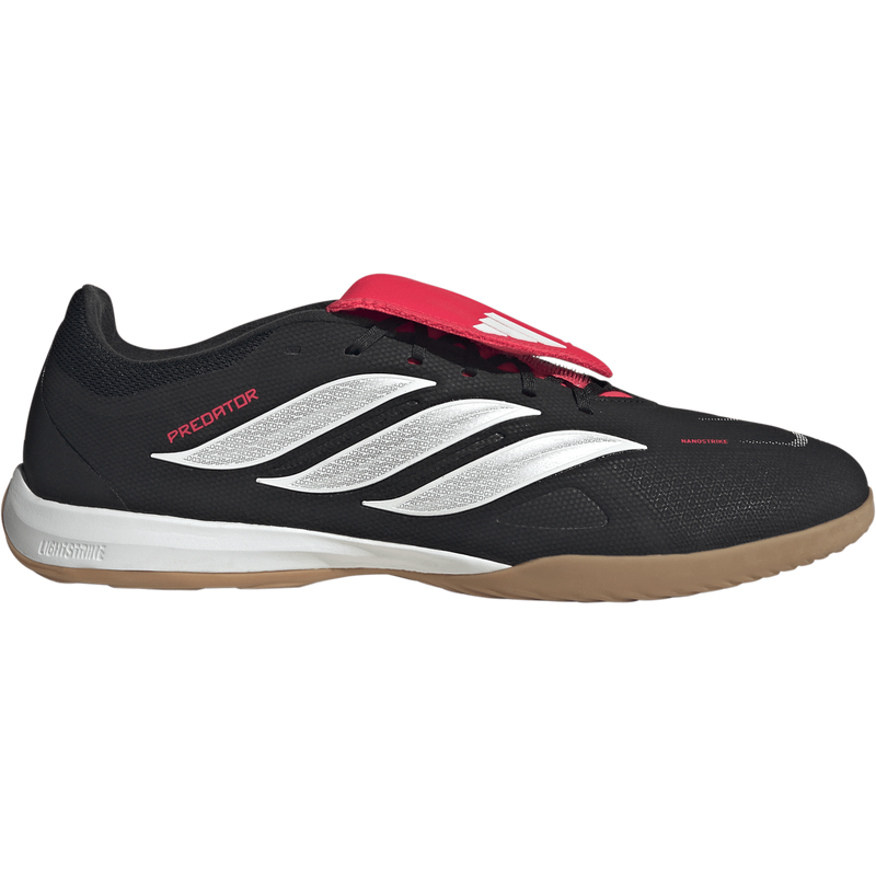 Predator League Fold-Over Tongue Indoor, Featured Image