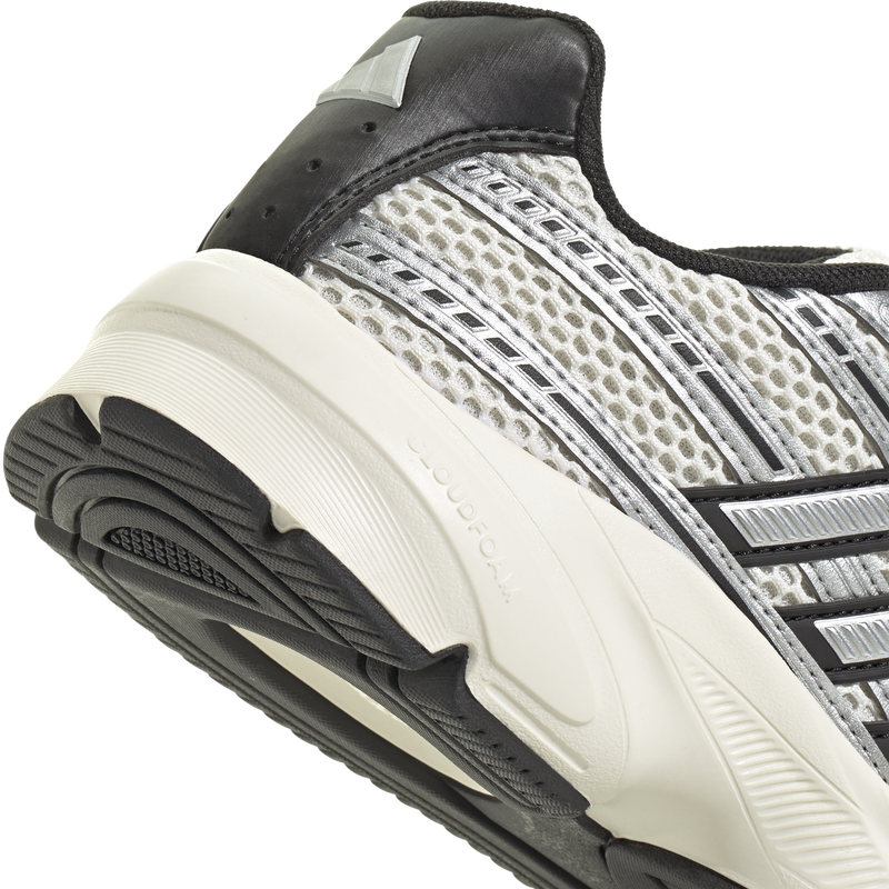 Women's TechnoChaos 2000, Adidas Women's TechnoChaos 2000 in White/Silver Metallic/Black heel