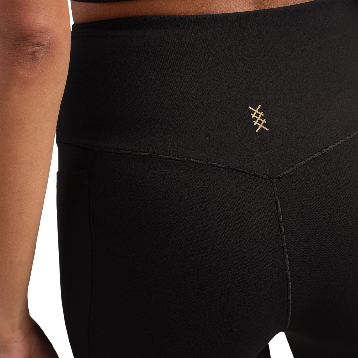 Women's Revive Flare Legging alternate view
