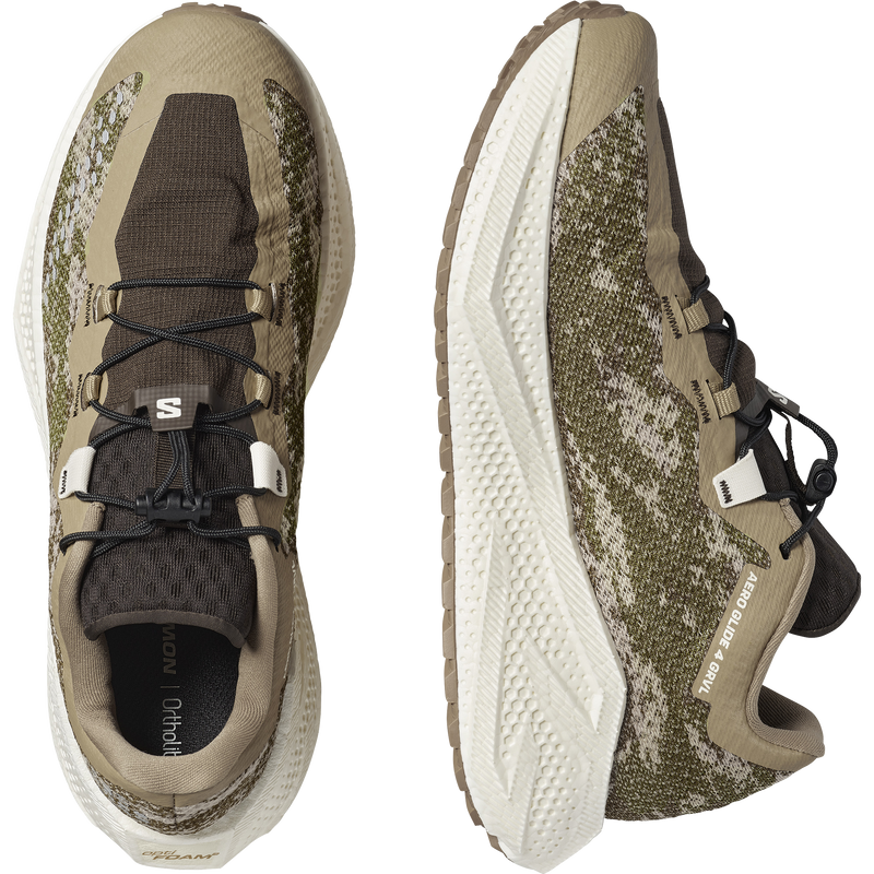 Men's Aero Glide 4 Grvl, Salomon Men's Aero Glide 4 Grvl in Safari/Vanilla Ice/Earth top and inside of right shoe