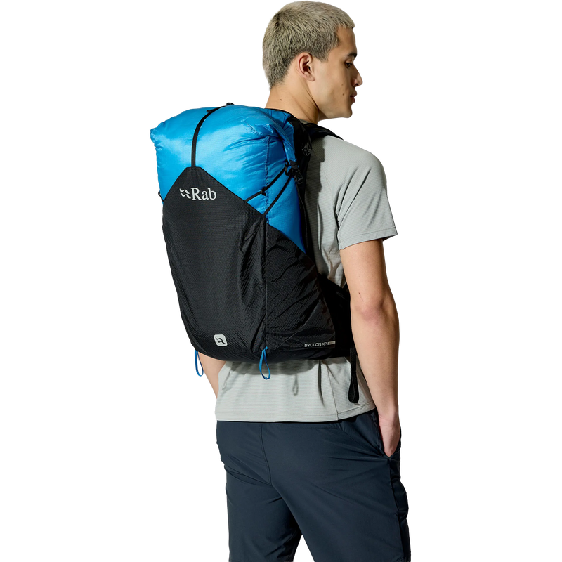 Syclon XP 30, Rab Syclon XP 30 in Black/Maya Blue on model back right