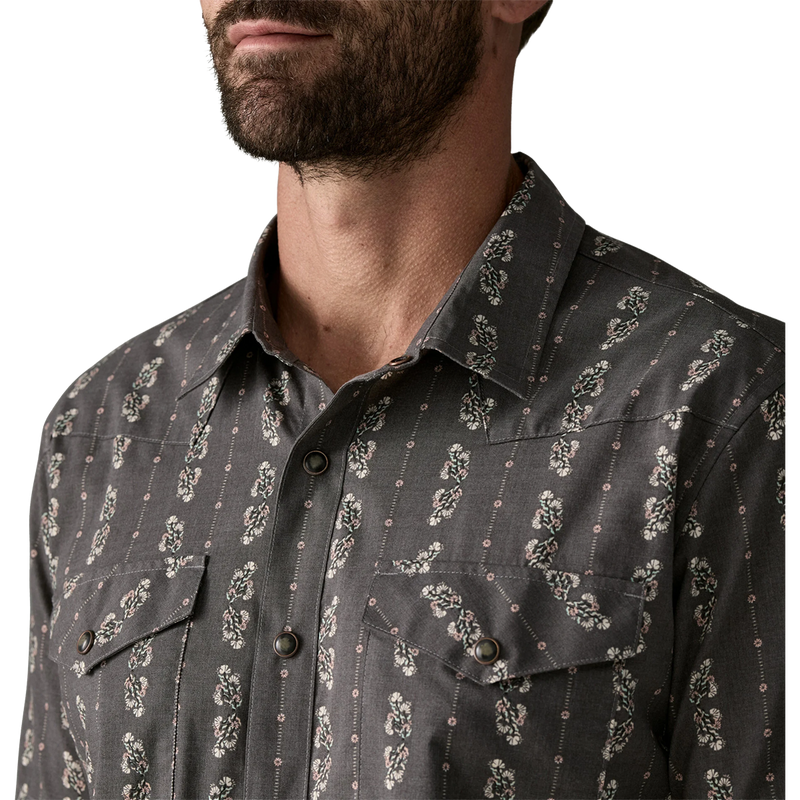 Men's Go To Western Shirt, Patagonia Men's Go To Western Shirt in Forge Grey collar and pocket detail