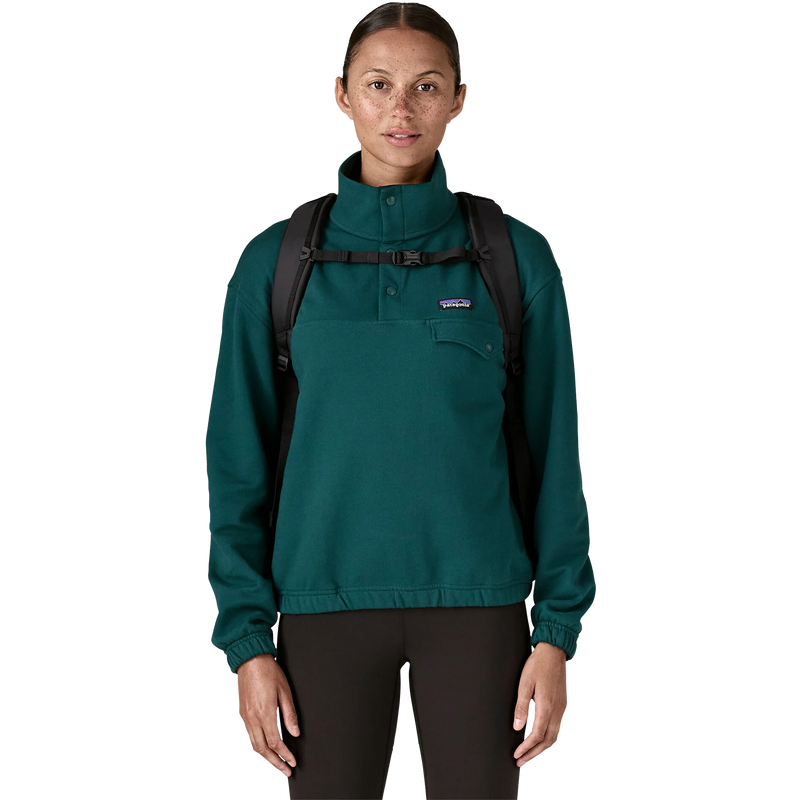 Atom Daypack 24L, Patagonia Atom Daypack 24L Front on Model