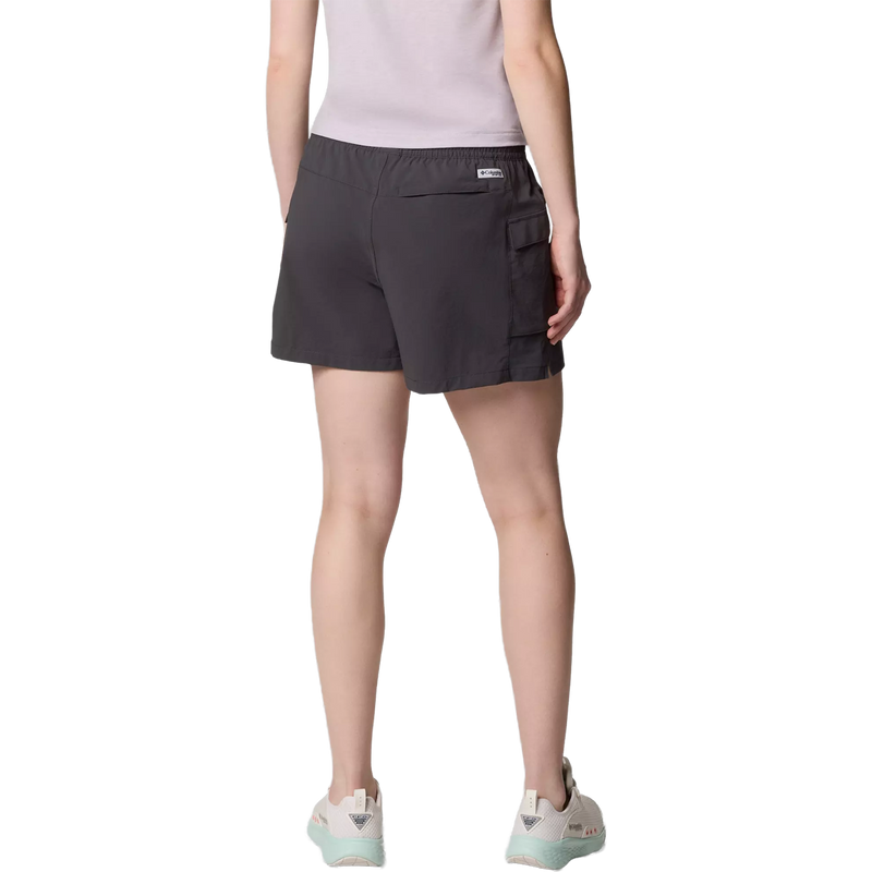Women's Wild Cast Short 3", Columbia Women's Wild Cast Short 3" in Shark back side full leg view on model