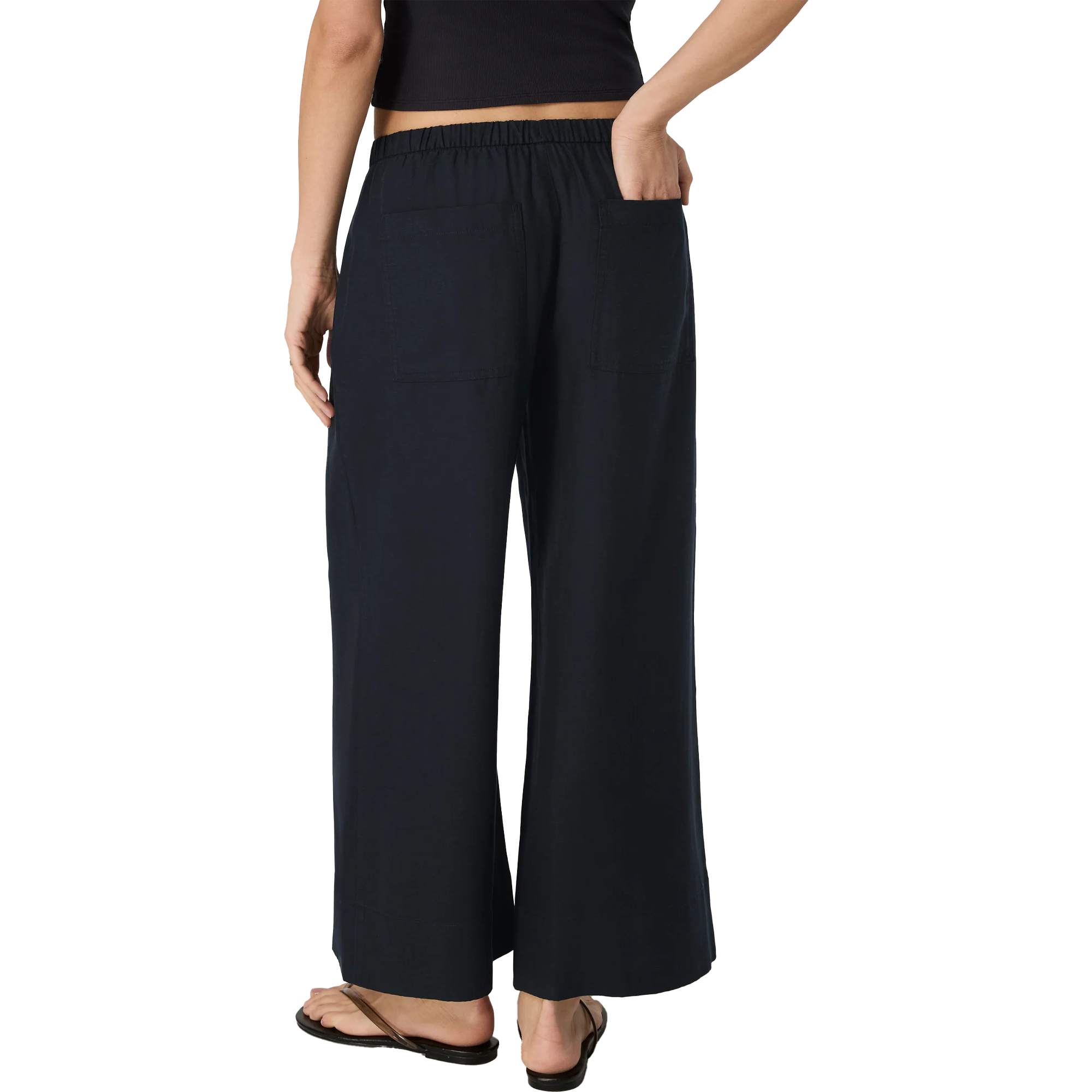 Vuori Women's Trestles Twill Everyday Crop Wideleg Back