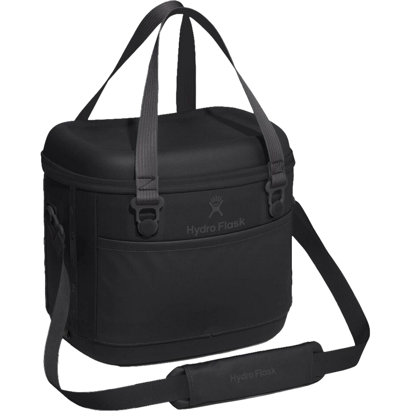 Carryout Cooler 15L, Hydro Flask Carryout Cooler 15L 3/4 Front