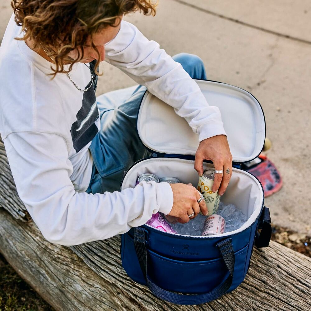Carryout Cooler 15L alternate view