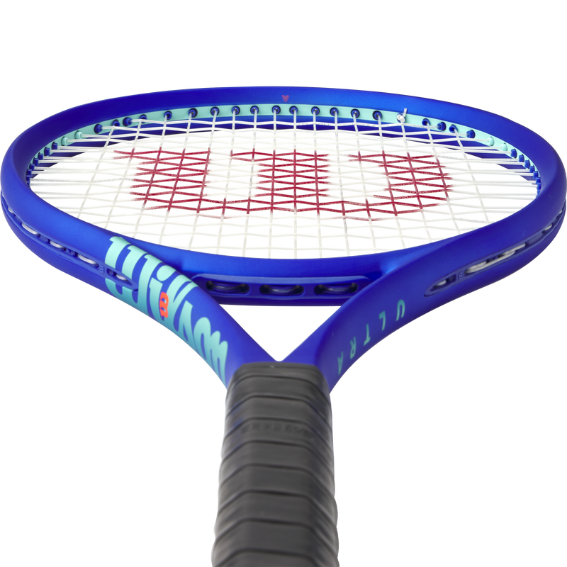 Wilson Ultra 100UL v5 Racket Demo, Wilson Ultra 100UL v5 Racket Demo