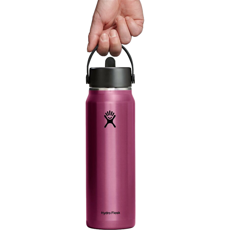32 oz Lightweight Wide Flex Straw Cap, Hydro Flask 32 oz Lightweight Wide Flex Straw Cap in hand