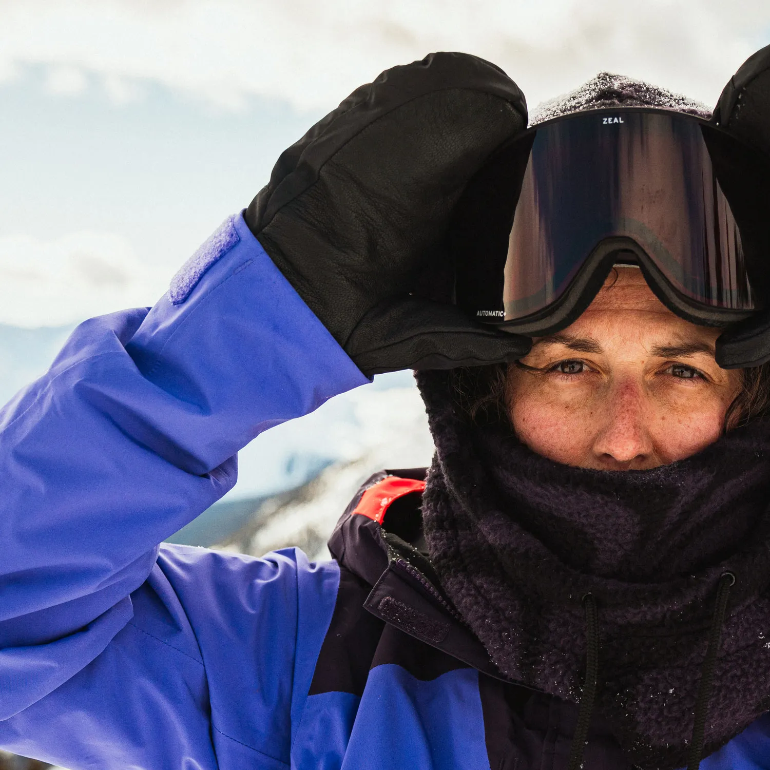 Women's Powchaser Anorak alternate view