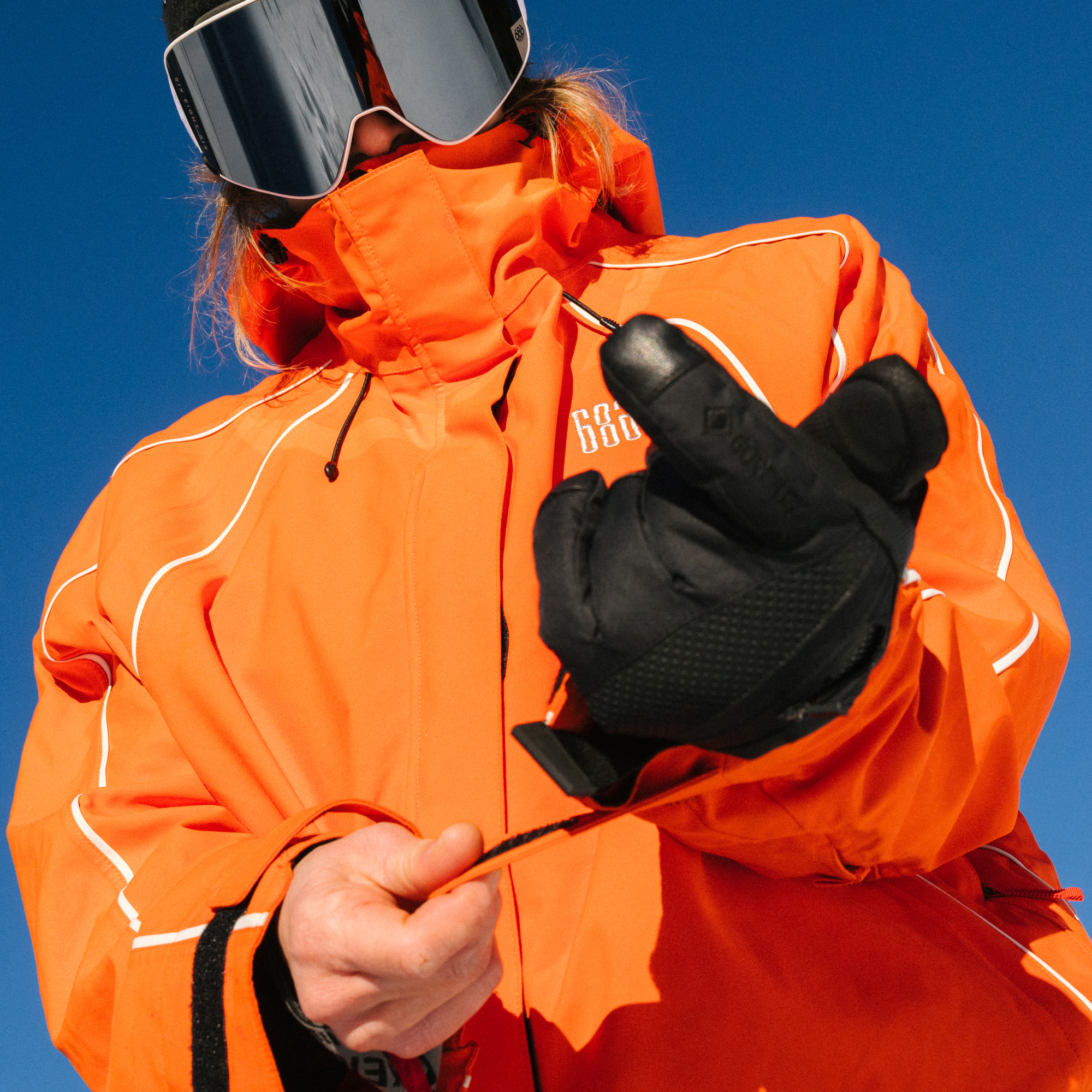 Women's Gore Tex Smarty 3-in-1 Gauntlet Glove alternate view