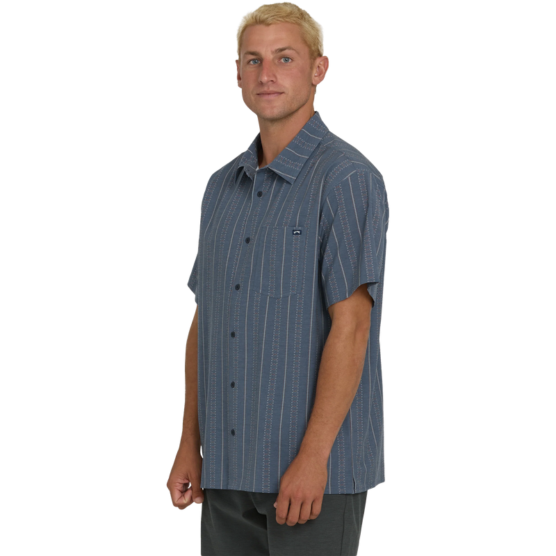 A/Div Surftrek Transit Short Sleeve, Billabong A/Div Surftrek Transit Short Sleeve 3/4 Front