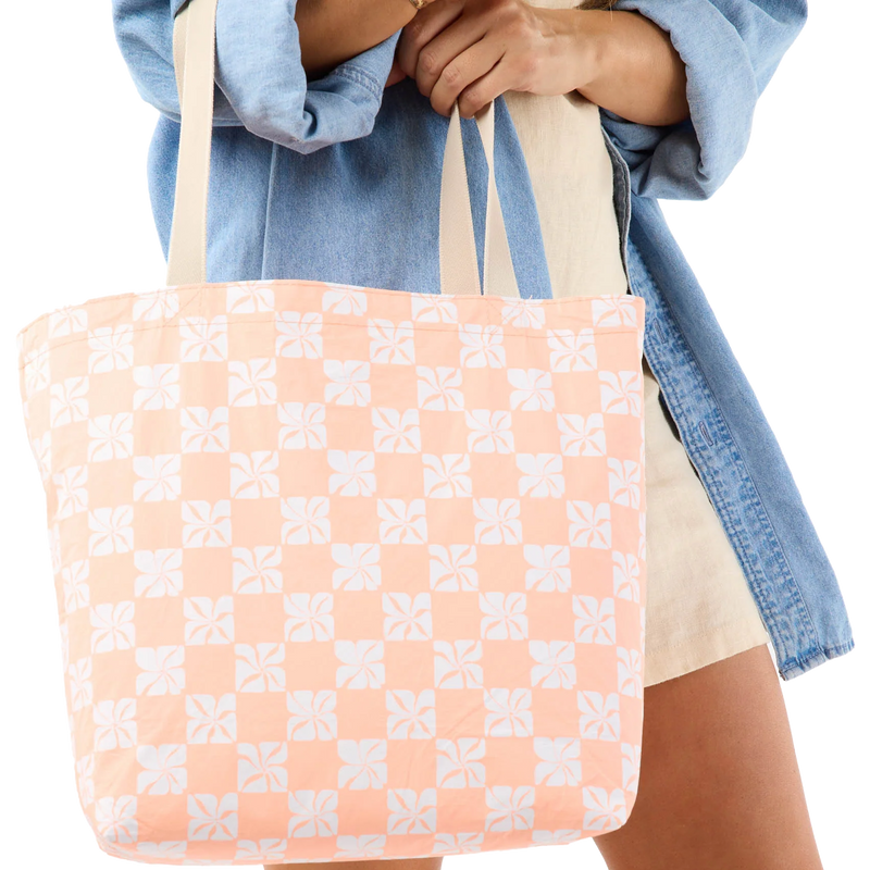 Tahaa Reversible Tote, Aloha Collection Tahaa Reversible Tote Reversed with Model