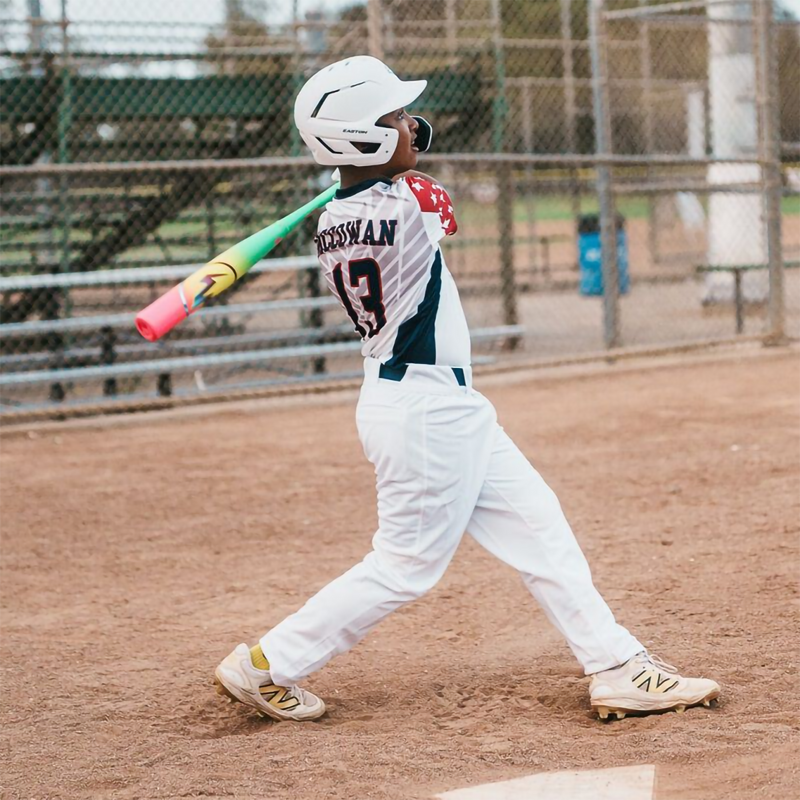 Hype Fire -11 USA 2 5/8", Easton Sports Hype Fire  USA 2 5/8" in Green/Pink with model action