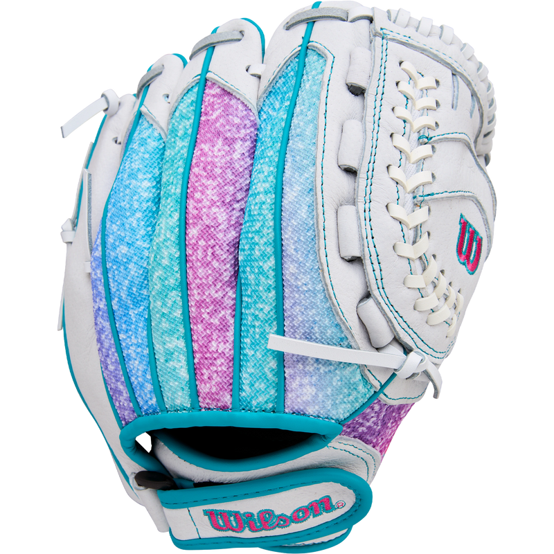 A500 Flash Fastpitch - 11" Closed Web, Featured Image
