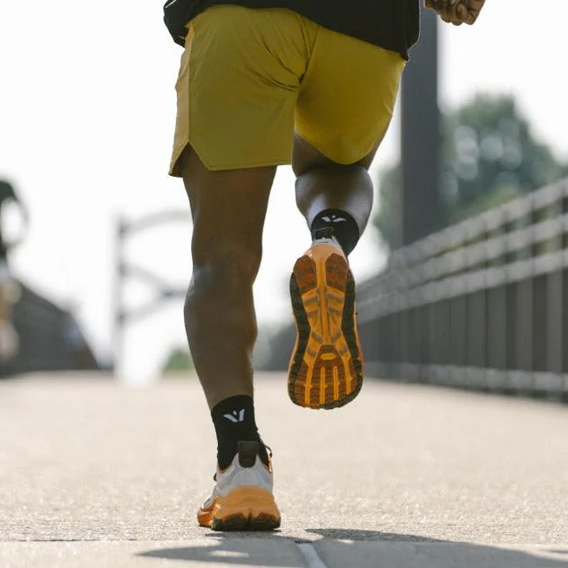Aspire Mid-Crew, Swiftwick Aspire Mid-Crew on runner