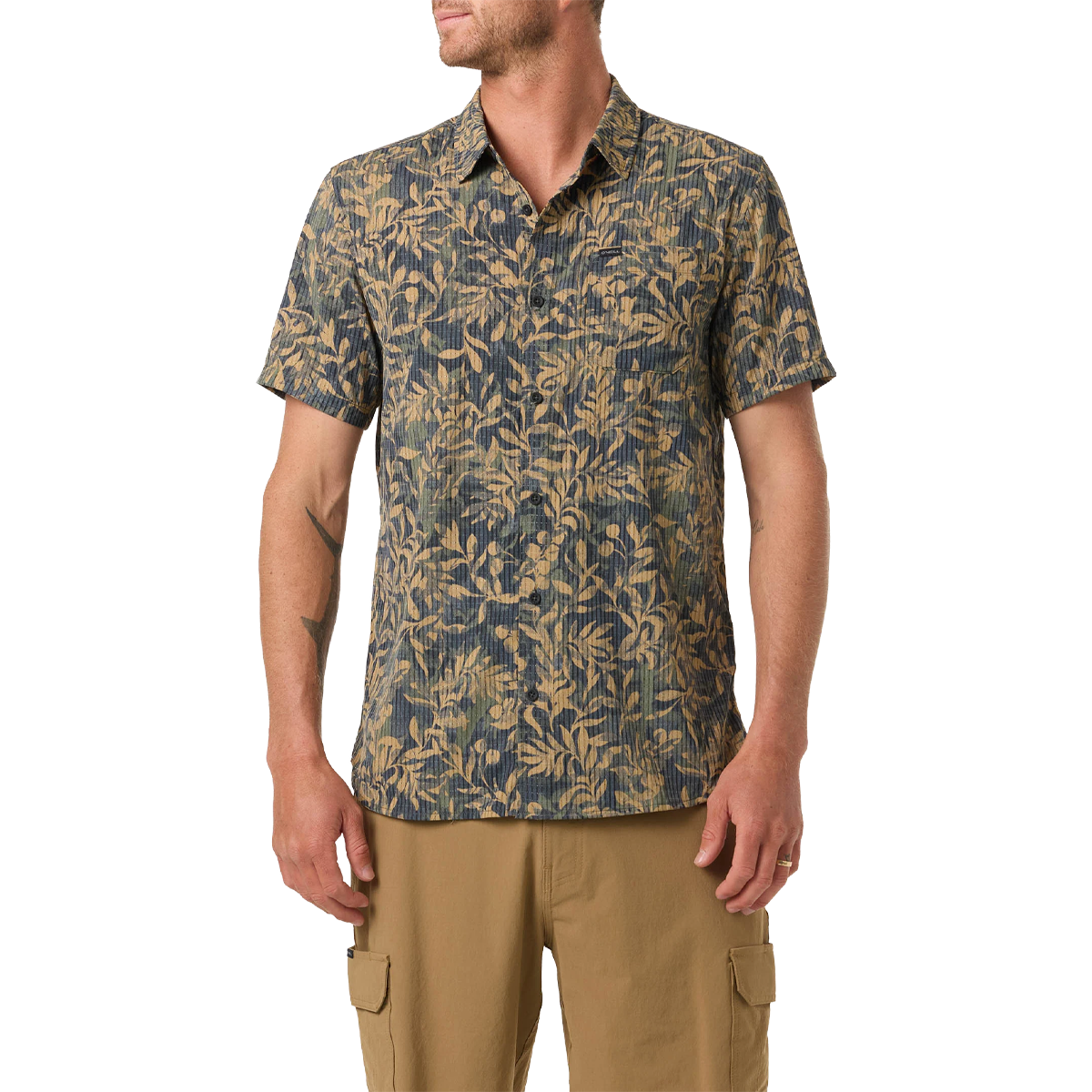 Men's TRVLR Perforated Printed Standard Short Sleeve alternate view