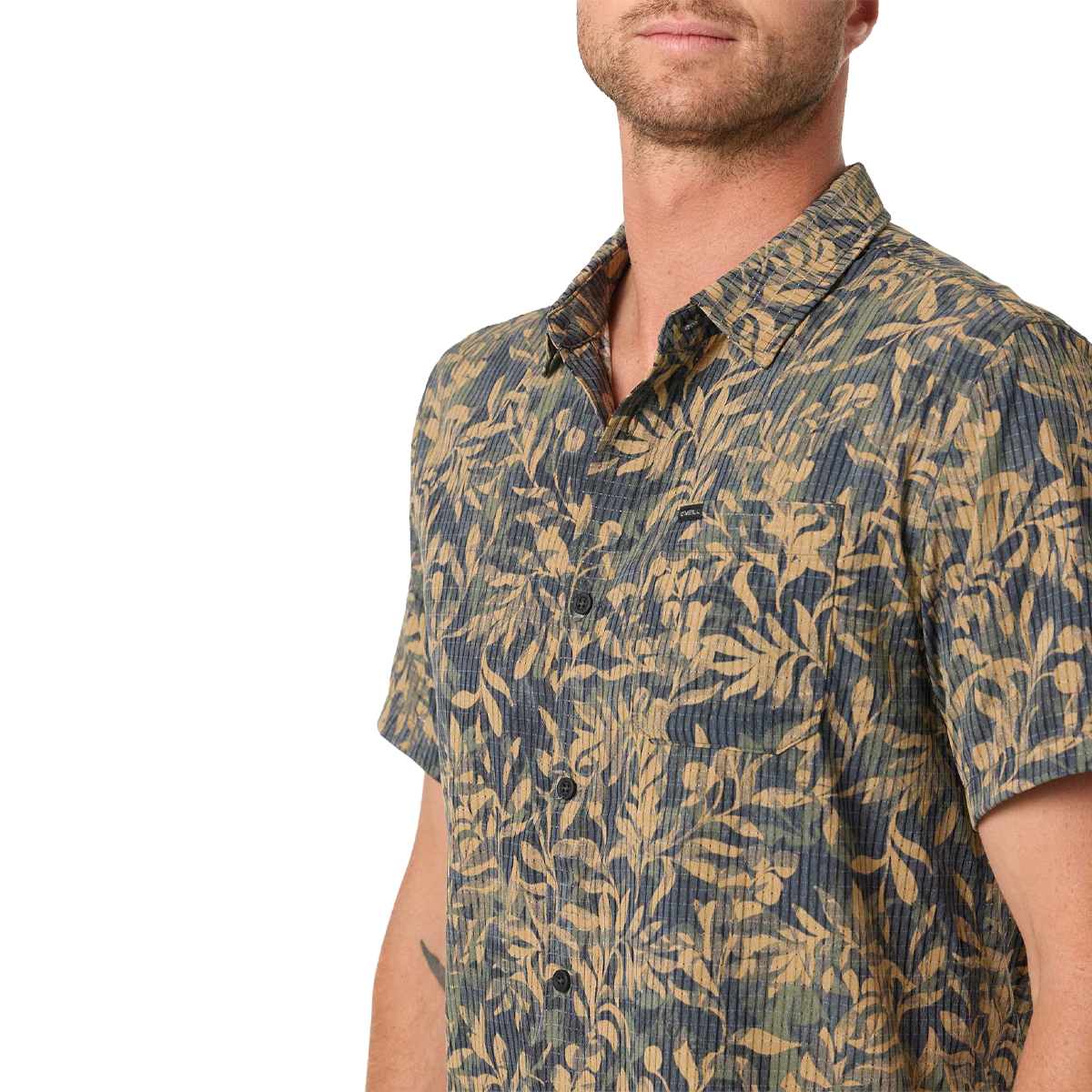Men's TRVLR Perforated Printed Standard Short Sleeve alternate view