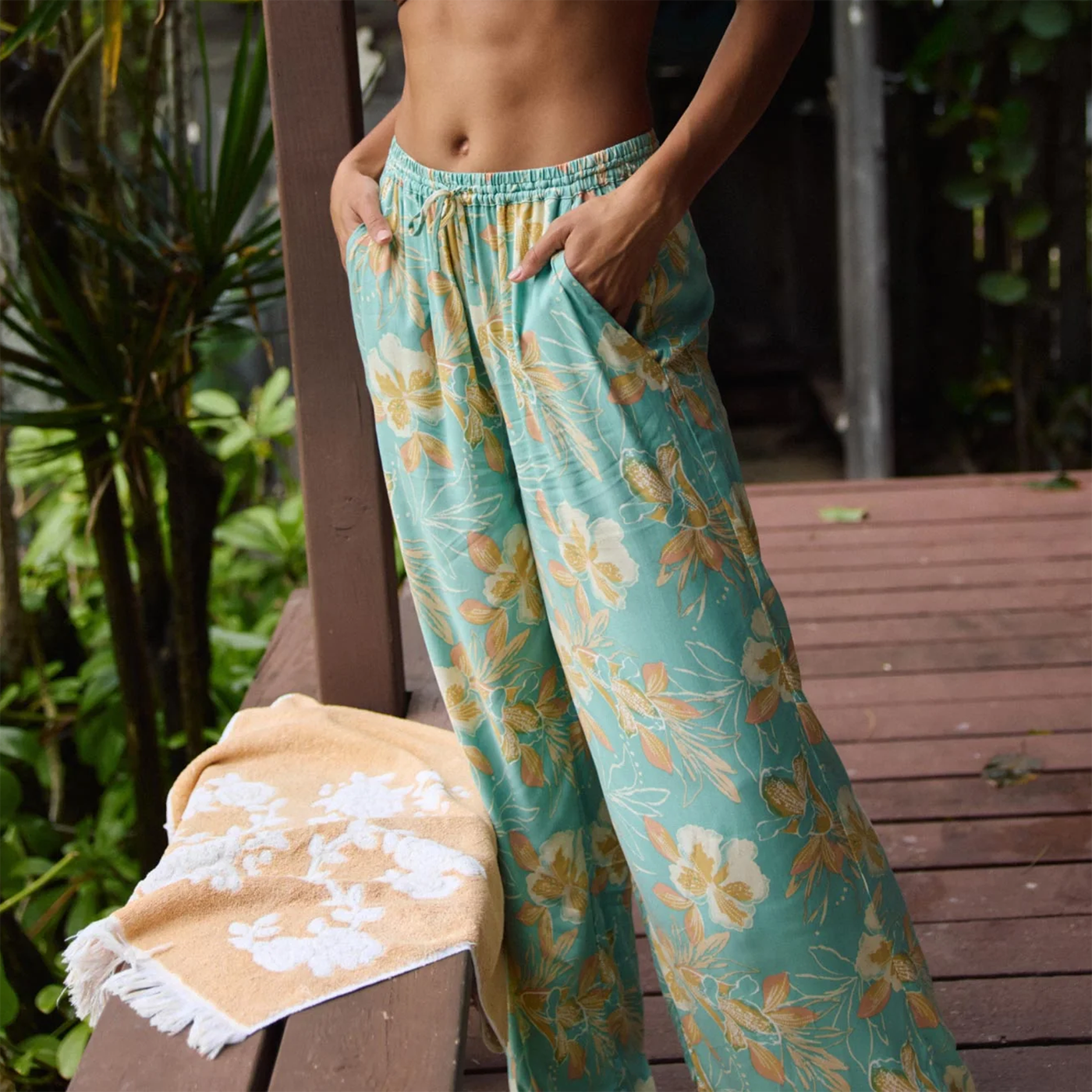 Women's Rosalie Tiki Pant alternate view