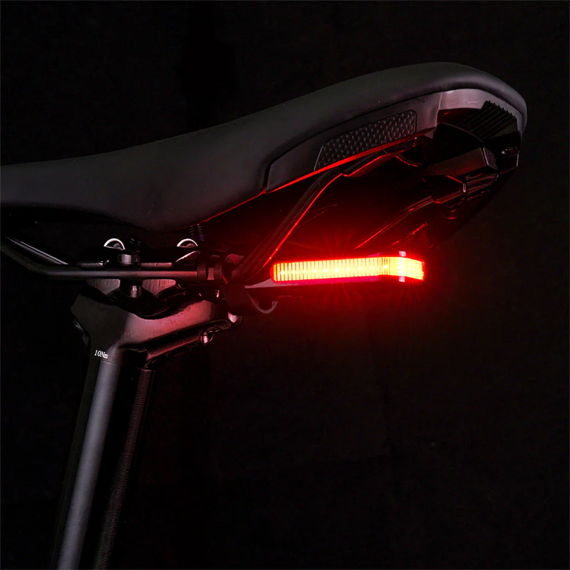 CL01 Tail Light, Ravemen CL01 Tail Light on bike power on