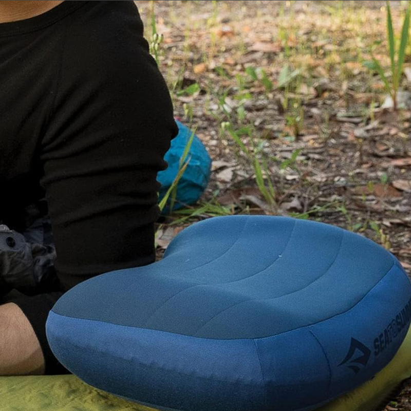 Aeros Premium Pillow Large, Sea to Summit Aeros Premium Pillow at camp
