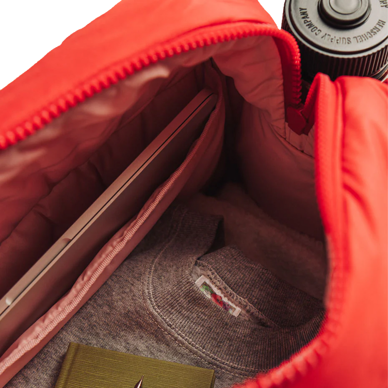 Cloudform Duffle, Herschel Cloudform Duffle inside