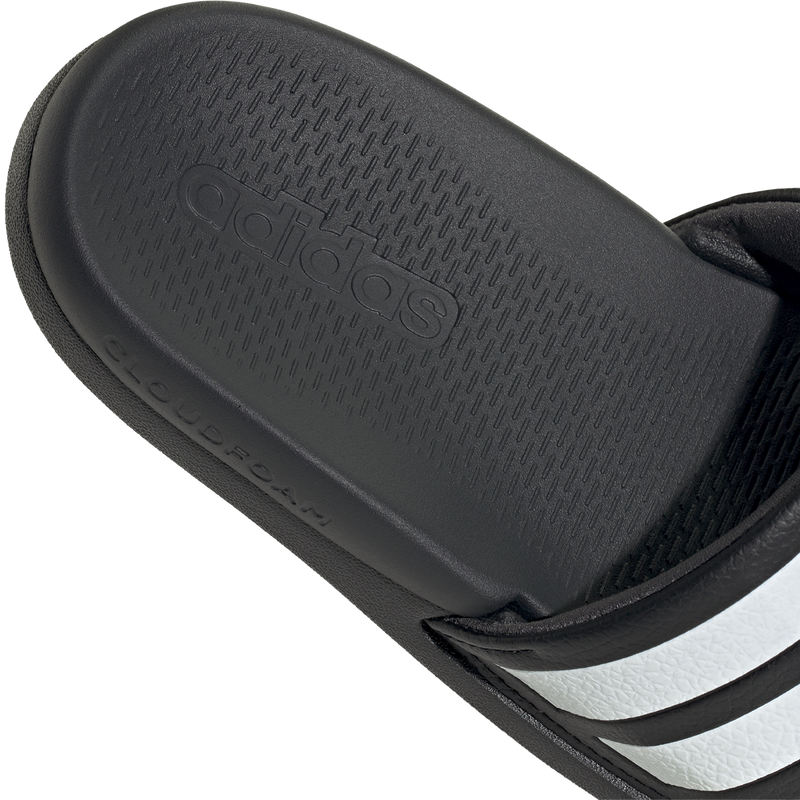 Youth Adilette Comfort 2.0 Slide, Adidas Youth ADILETTE COMFORT 2.0 SLIDES heel detail