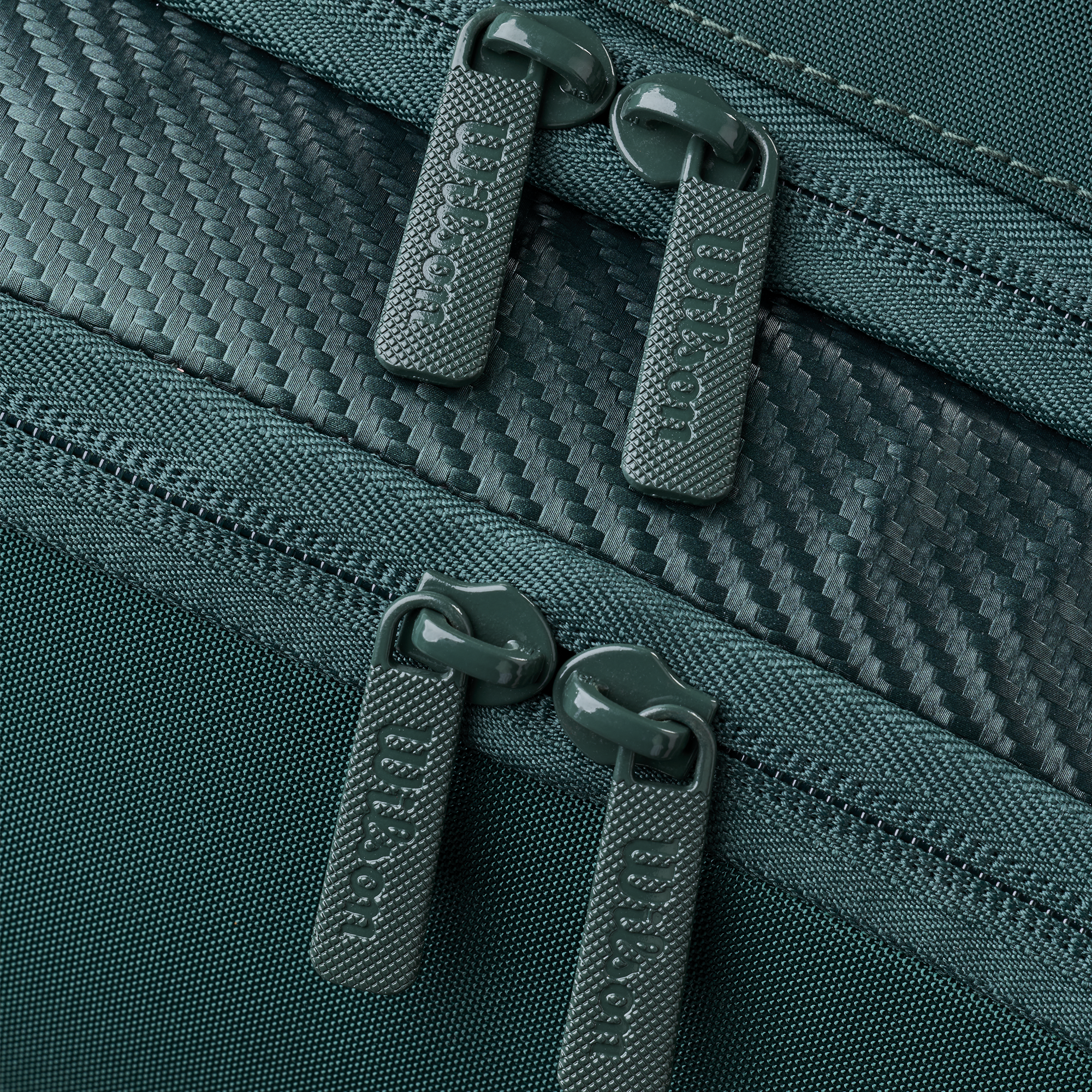 Blade V10 9 pack Racket Bag alternate view