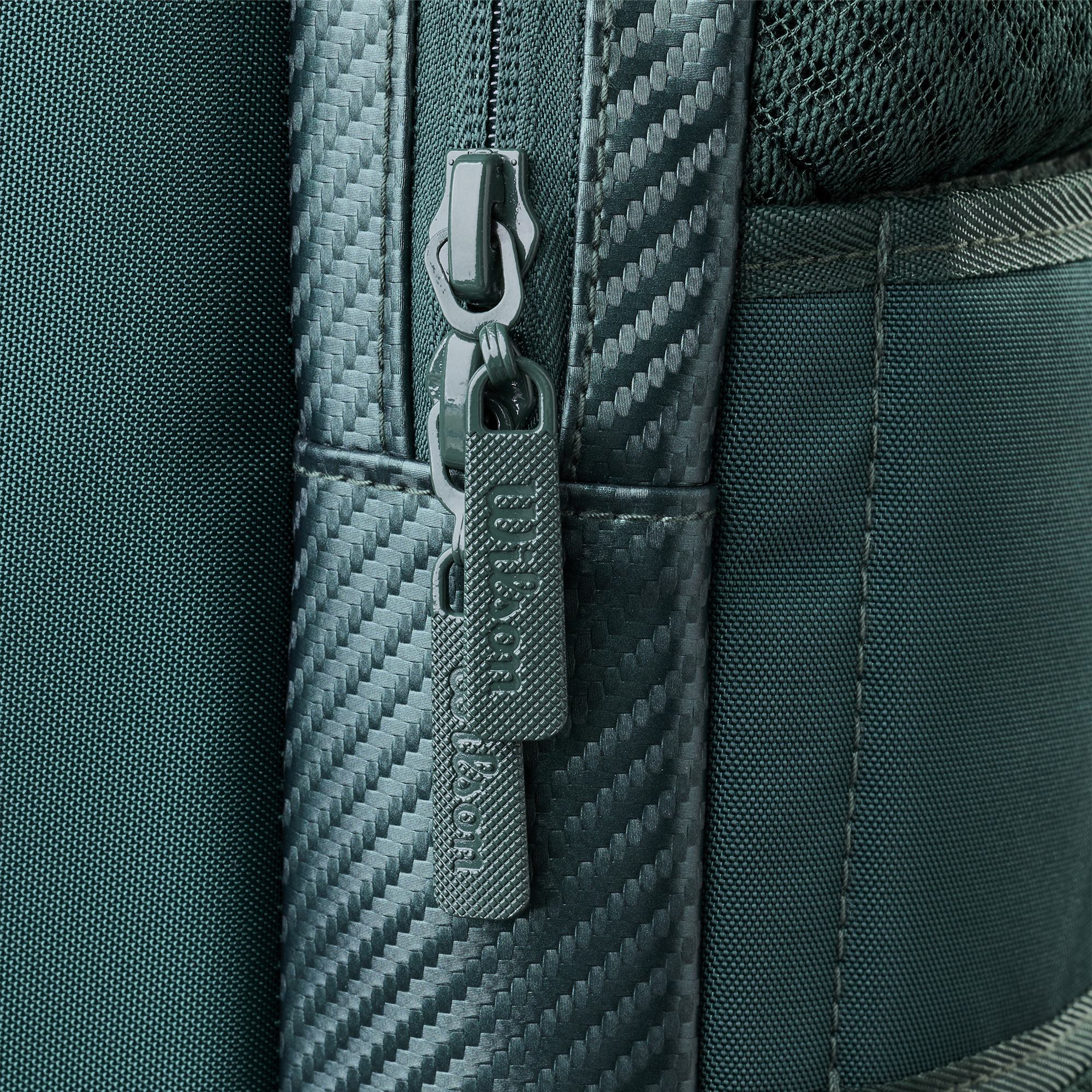 Blade V10 Backpack alternate view