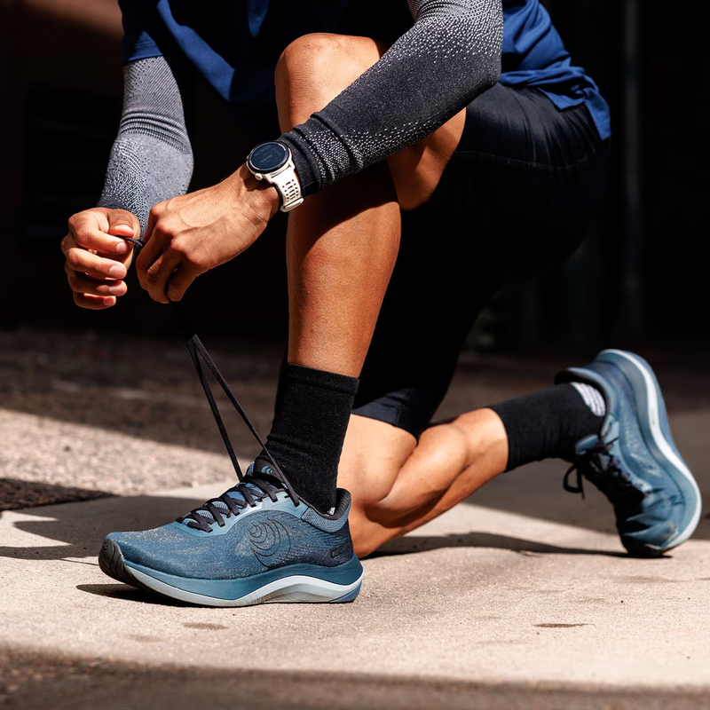 Men's UltraFly 6, Topo Athletic Men's UltraFly 6 Lifestyle