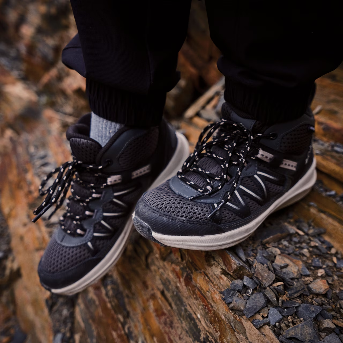 Youth Peakfreak Rush Mid Waterproof Shoe alternate view