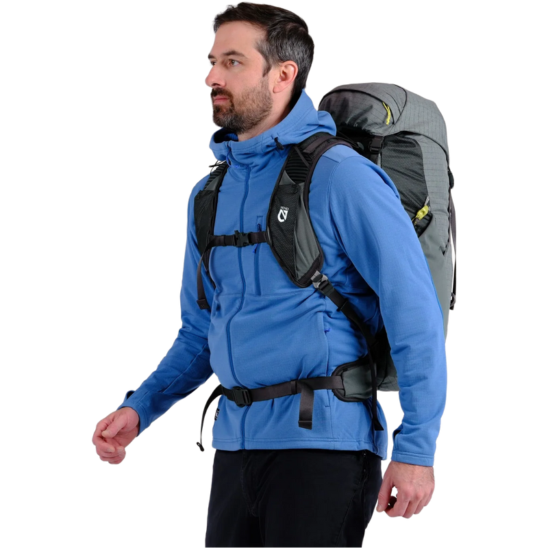 Resolve 35L Endless Promise Technical Overnight Pack, Nemo Resolve 35L Endless Promise Technical Overnight Pack side on model
