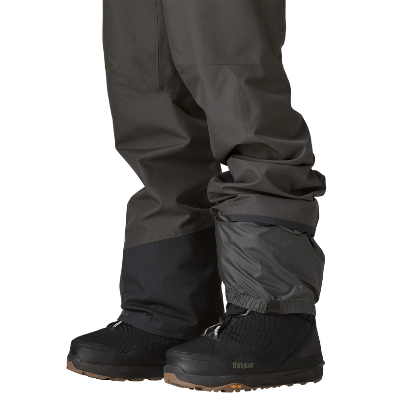 Men's Powder Town Pants, Patagonia Men's Powder Town Pants in BLK Black cuffs and powder skirt
