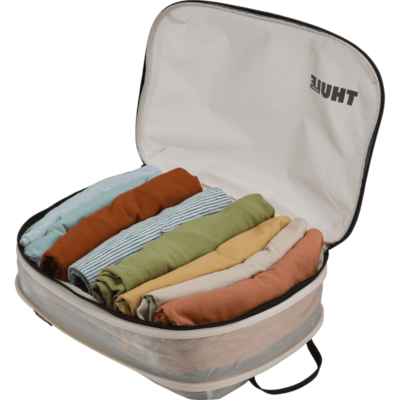 Compression Cube Set, Thule compression cube set open with clothes