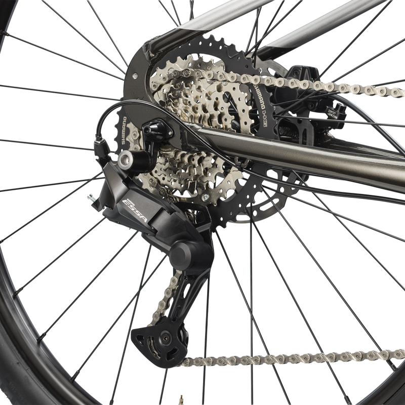 Cannondale Treadwell 2 rear tire drivetrain components