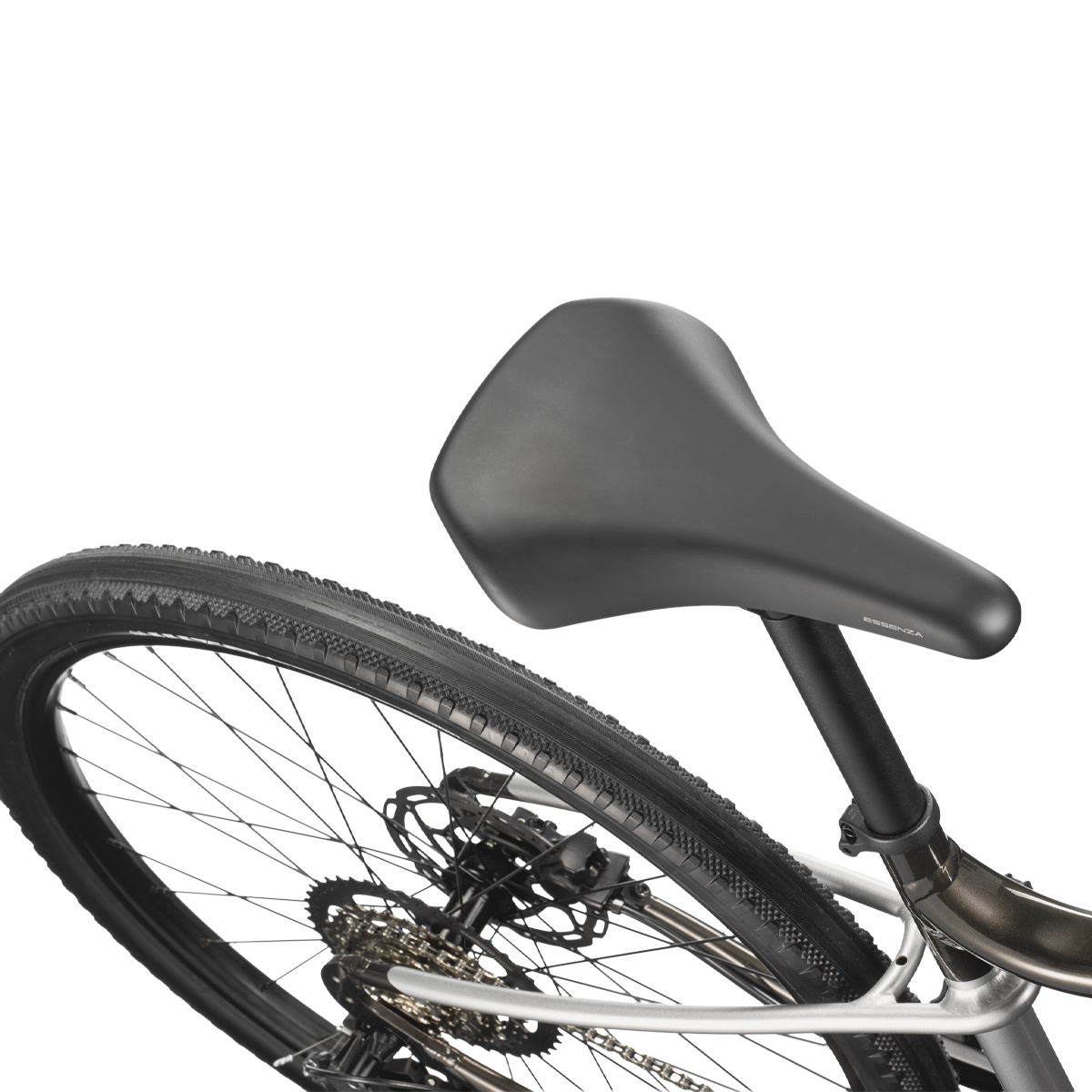 Cannondale Treadwell 2 overhead shot of seat and back tire