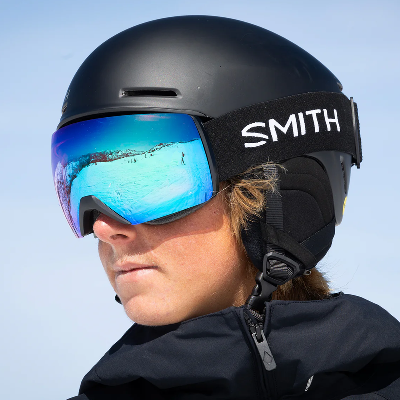 I/O MAG XL ChromaPop Replacement Lens, Smith Sport Optics I/O MAG XL Goggle with helmet on rider