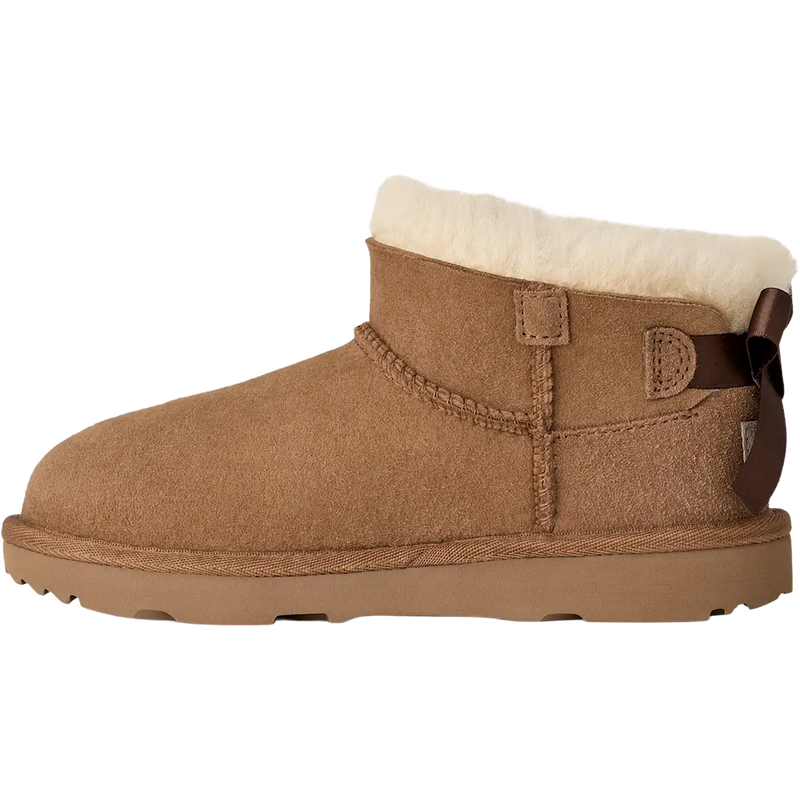 UGG Youth Ultra Mini Bailey Bow II in Chestnut left facing