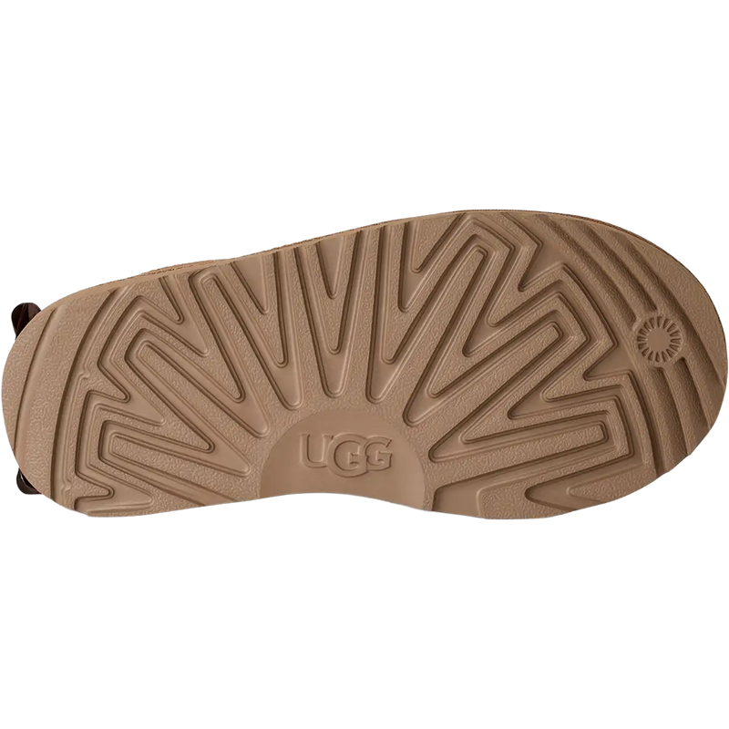 UGG Youth Ultra Mini Bailey Bow II in Chestnut traction detail