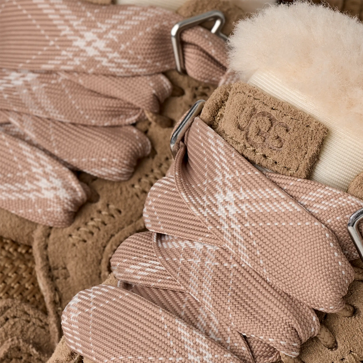 UGG Youth Lowmel in Sand lace and logo detail