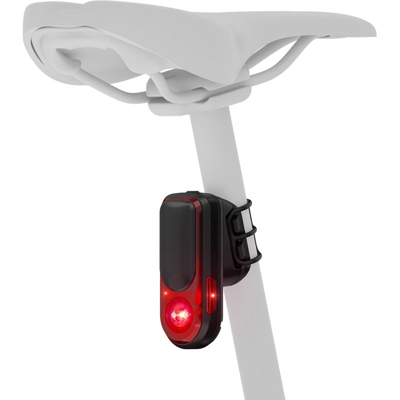 Varia RearVue 820 Radar Light, Garmin Varia RearVue 820 Radar Light on Seat Post