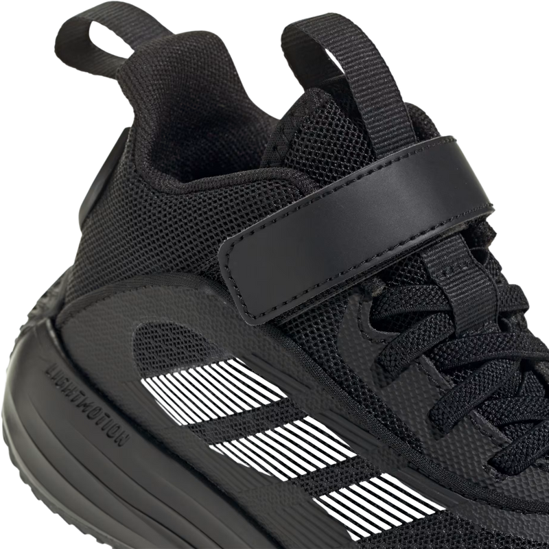 Youth Own The Game 3.0 Preschool, Adidas Youth Own The Game 3.0 Preschool in Core Black Cloud White with velcro detail