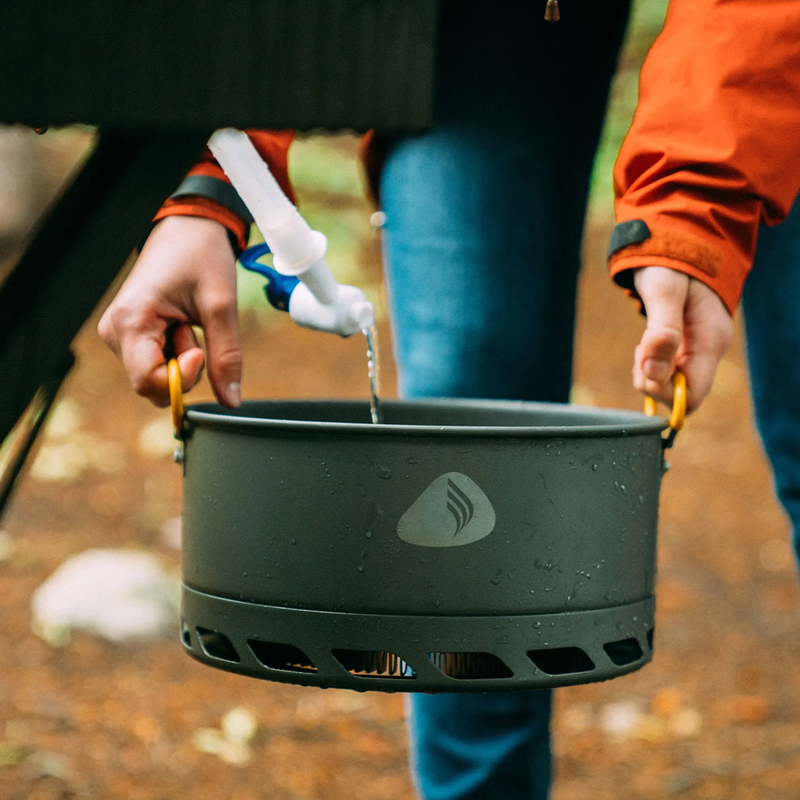 5L FluxRing Cook Pot & Lid, Jetboil 5L FluxRing Cook Pot filling with water