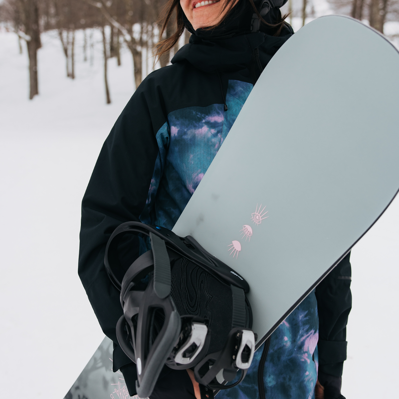 Women's Cultivator, Burton Women's Cultivator in hand