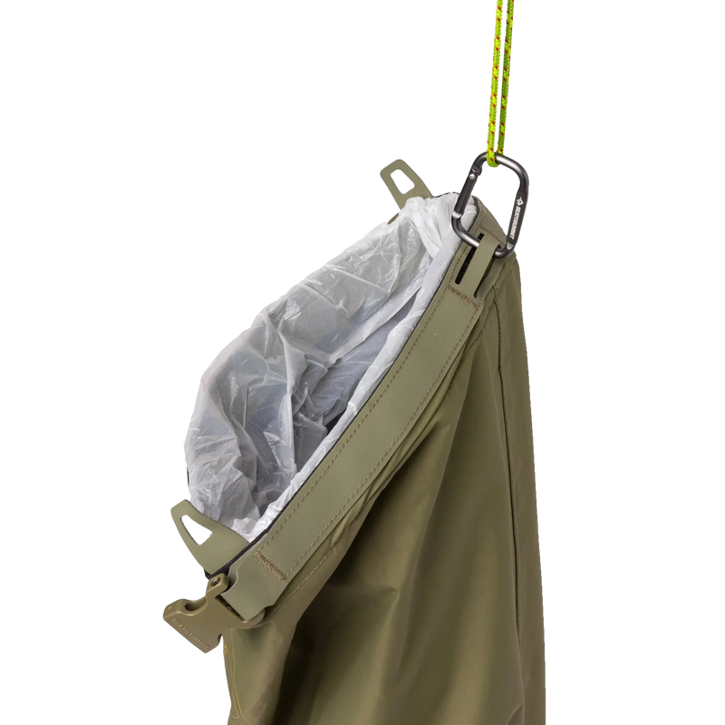 Trash Dry Bag 10L, Sea to Summit Trash Dry Bag 10L hanging from line