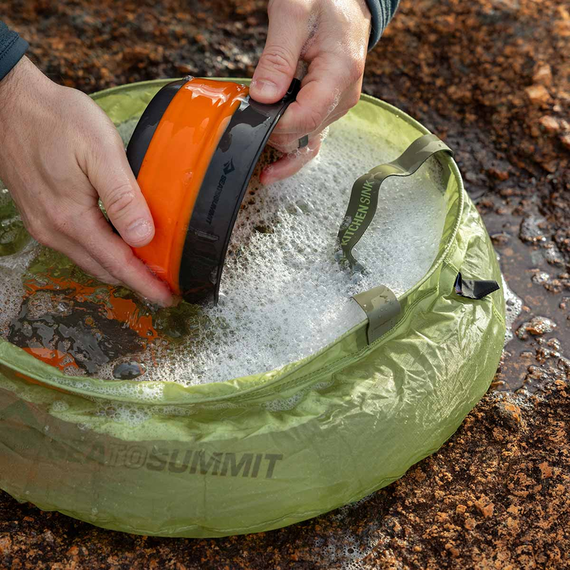 Ultra-Sil Kitchen Sink 10L, Sea to Summit Ultra-Sil Kitchen Sink 10L at camp