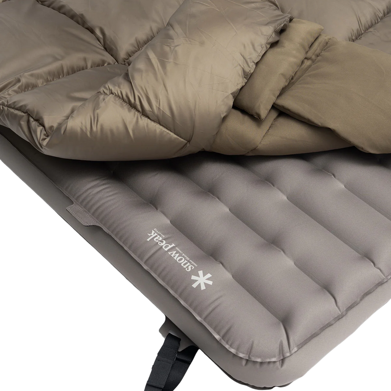 Down System Ofuton 300 Mat Plus, Snow Peak System Ofuton HF Mat Plus pad corner