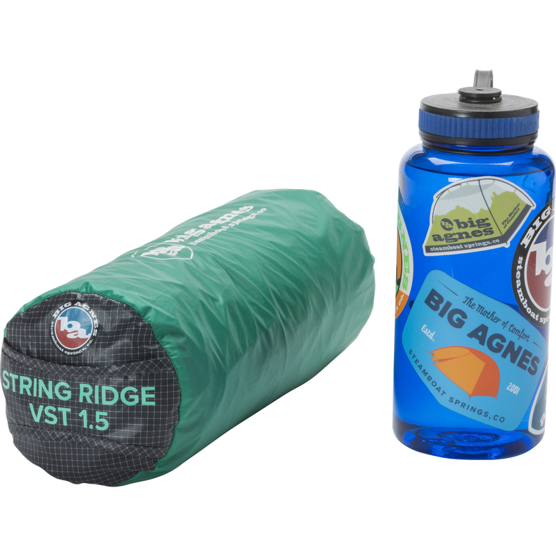 String Ridge VST 1.5, Big Agnes String Ridge VST 1.5 in Asphalt/Mint Leaf stuff sack